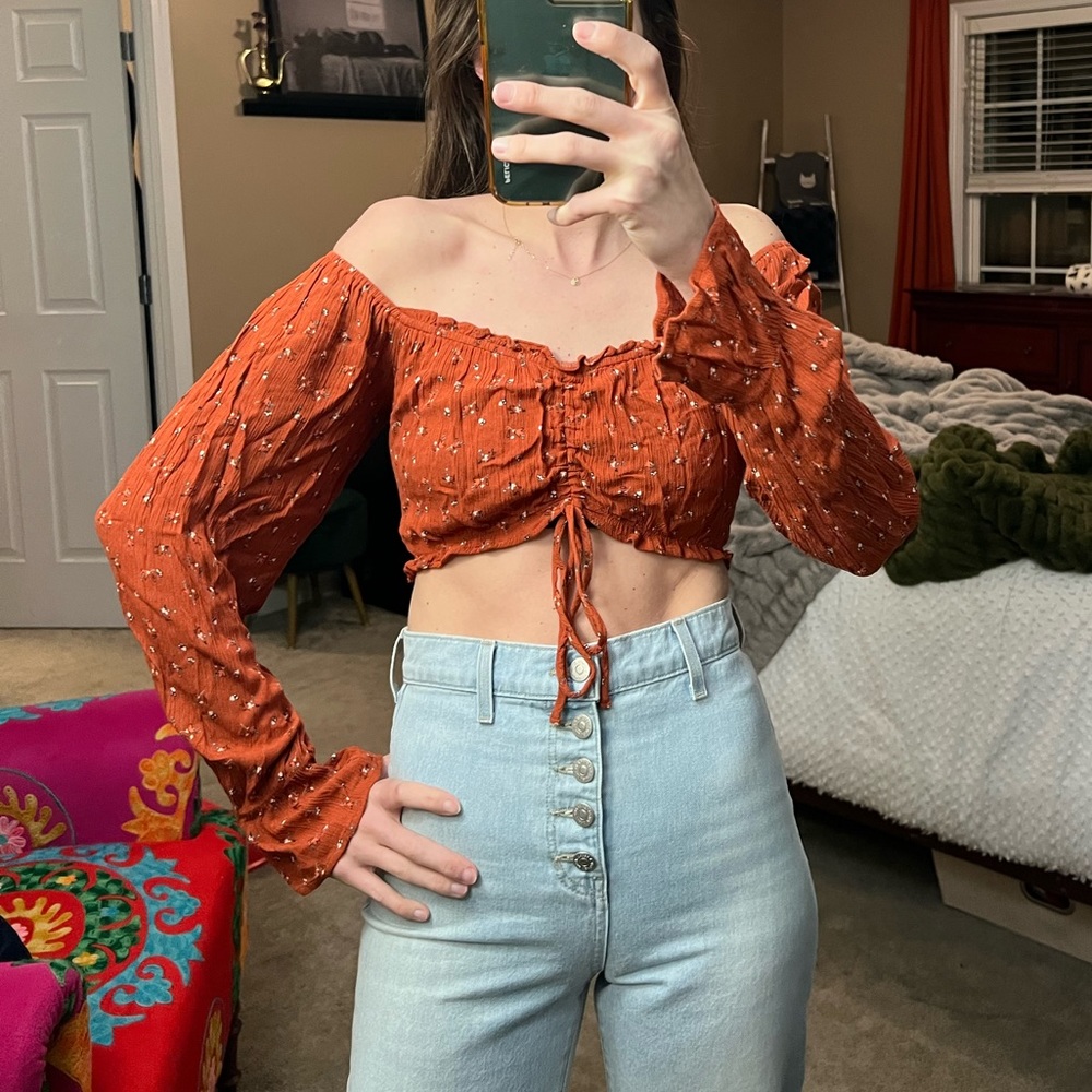 Illa Illa Floral Off-the-Shoulder Crop Top | Small